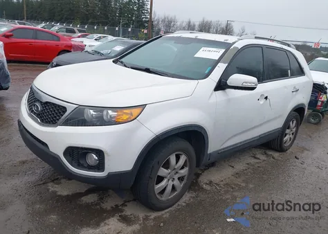 2013 Kia Sorento Lx z USA, uszkodzony, nr VIN 5XYKT3A65DG409986
